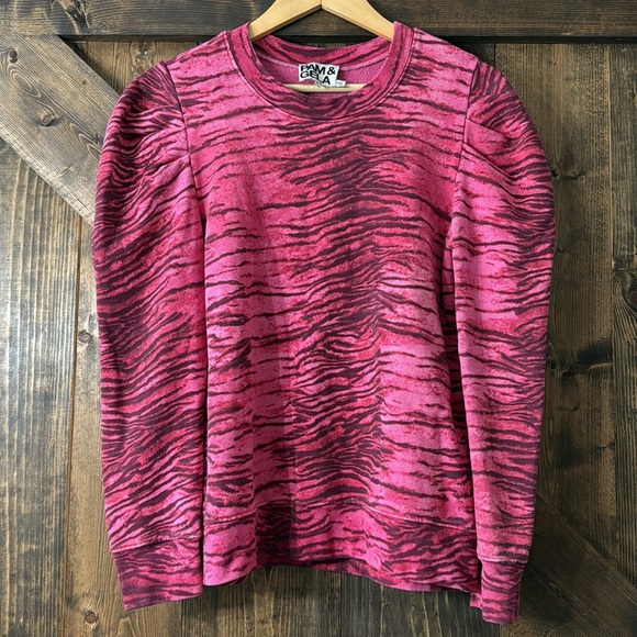 PAM & GELA Tiger Puff Sleeve Sweatshirt - Picture 7 of 13